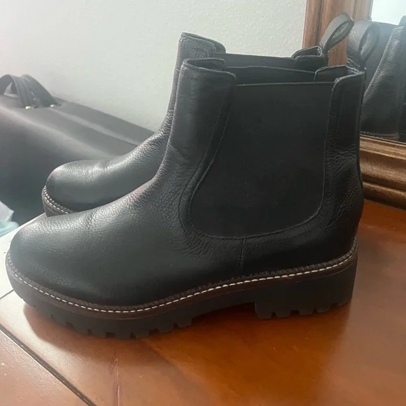 Caslon miller water resistant Chelsea boots - Picture 4 of 8